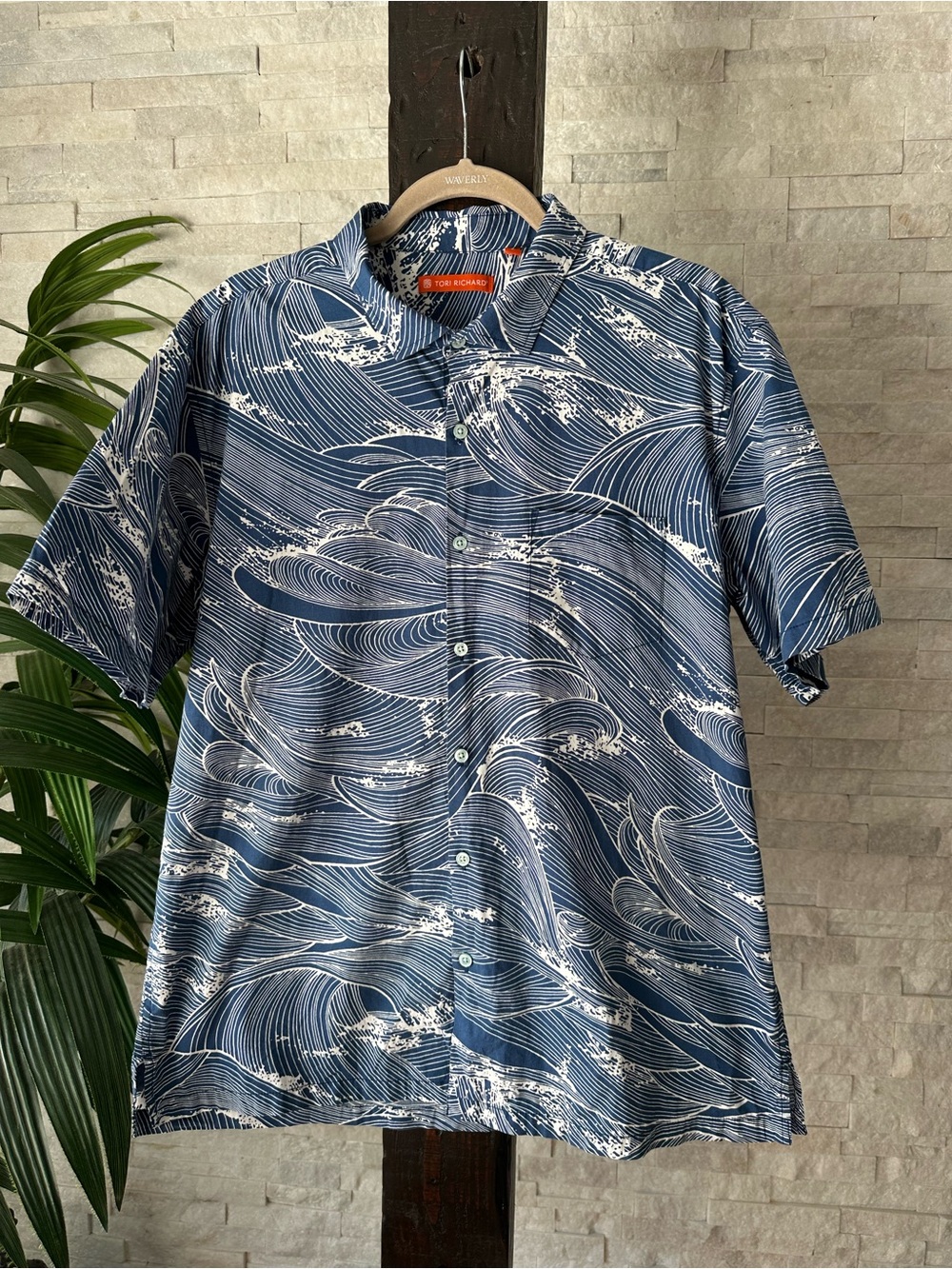 Tori Richards Blue White Wave Print Short-Sleeve Men's Shirt Size L